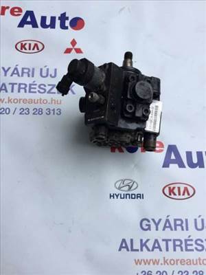 Kia Ceed ED Hyundai i30 Matrix 1.5 1.6 CRDi nagynyomású pumpa 331002A400-BON