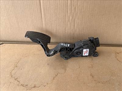 Suzuki SX4 elektromos gázpedál 4940079j90