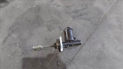 Nissan Terrano WD21 87- Főfékhenger fékmunkahenger tartály 0009