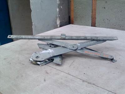 SUZUKI SWIFT 96-05 Bal első ablakemelő szerkezet mechanikus