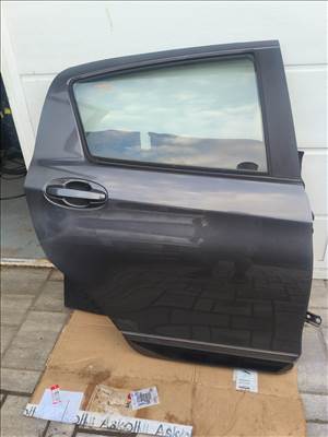 Toyota Yaris (XP130/XP150) jobb hátsó ajtó