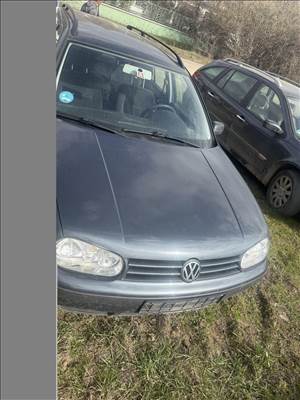 Volkswagen Golf 4 kombi 1,6 sr alkatrész 