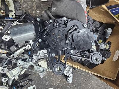 Volkswagen Polo IV ablaktörlő motor (6Q6955711A)