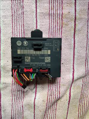 Skoda Superb II Jobb Hátsó ajtóvezérlő elektronika 7n0959794