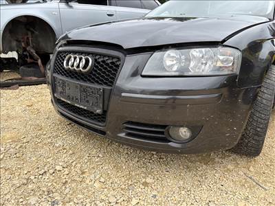 Audi A3 (8P) Első lökhárító 