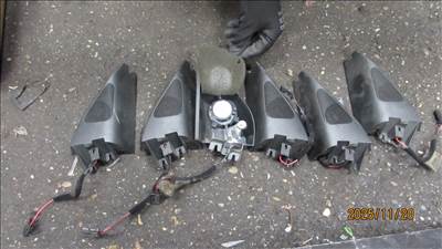 Volkswagen Passat B6 jobb és bal hangszóró ajtóba (3C0035411)