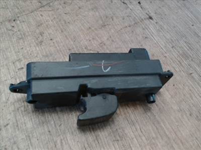 MAZDA 3 03.10-06.06 Jobb első ablakemelő kapcsoló