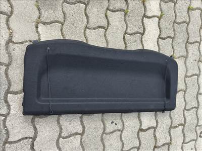 Toyota Yaris (XP210) Kalaptartó 