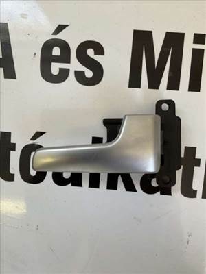 Kia Venga jobb belső kilincs 826201P010CR-BON