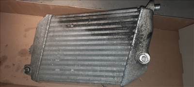 Audi A8 (D3 - 4E) 3.0 TDI quattro intercooler töltőlevegő hűtő jobb 4e0145806f 4e0145806d
