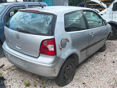 Volkswagen Polo IV Tankajtó *167239*