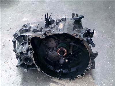 VOLVO V40 Sebességváltó, dízel manuális