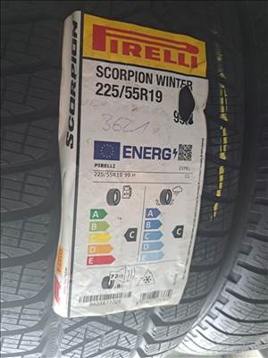 225/55 R19 Pirelli Scorpion Winter gumiabroncs