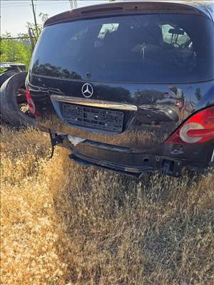 Mercedes R-osztály (W251) bontásra egyben eladó