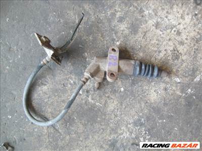 Mazda E 2200 alsó kuplung henger