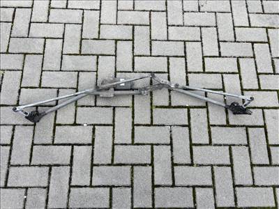 Smart Fortwo II 451 ablaktörlő motor 