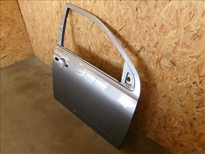 NISSAN QASHQAI  jobb első ajtó 2006-2013