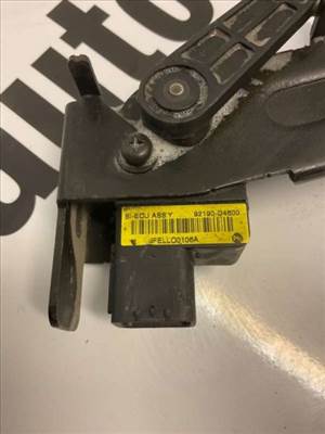 Kia Optima JF fényszóró szintező 92190D4500-BON