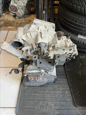 VW Polo, Skoda Fabia, Seat Ibiza 1.2 cr tdi  váltó 