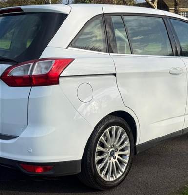 Ford C-Max  Grand Mk2 Jobb hátsó ajtó fehér komplett. 