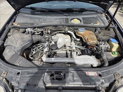 Audi A6 (C5 - 4B) 2.5 TDI diesel motor  afb110kw