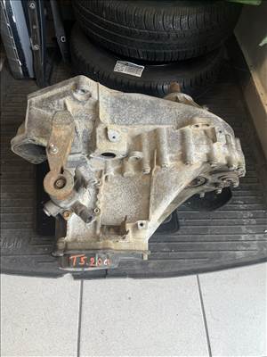 VW Transporter T5 2.0 cr tdi LRS kódú váltó 