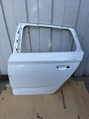 Skoda Scala bal hátsó ajtó  657833311b