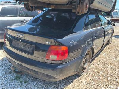 Audi A4 (B5 - 8D) Jobb hátsó Ablak *166249*