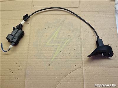 OPEL ASTRA H GTC Központizár Motor Tankajtó (2005–) 13208157 1755430036418