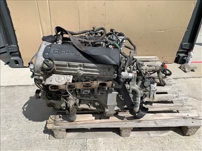 Suzuki M13A fűzött blokk hengerfejjel 