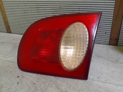 TOYOTA COROLLA 99.10-02.01 Jobb belső hátsó lámpa