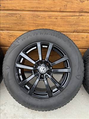  5x130 lyukosztású 18" használt Brock alufelni, rajta 255/60 újszerű Firestone téli gumi gumi 