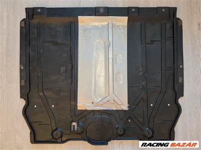 Mercedes motorvédő, motortakaró lemez a2475200900