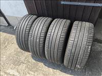  225/4517" 80e/4db Michelin nyári gumi gumi