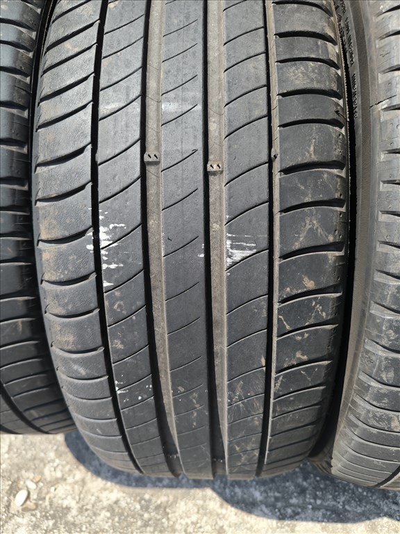  225/4517" 80e/4db Michelin nyári gumi gumi 5. kép