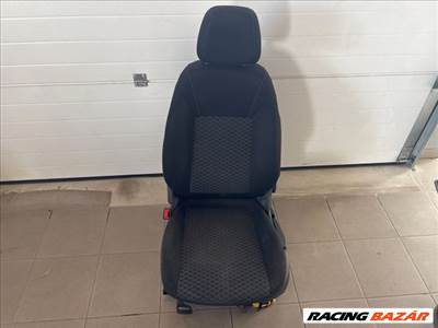 Opel Astra K Bal első Ülés 11209