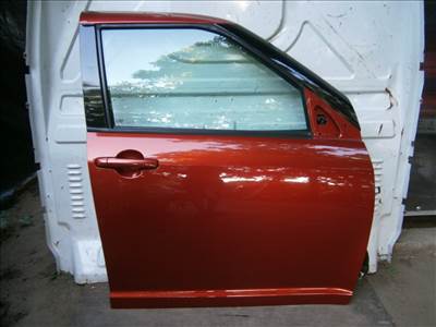 Suzuki Swift III jobb első ajtó ZFS /komplett/ 05-10