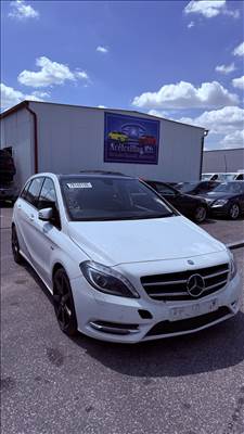 Mercedes B 180CDI OM651901 (W246) bontott alkatrészei