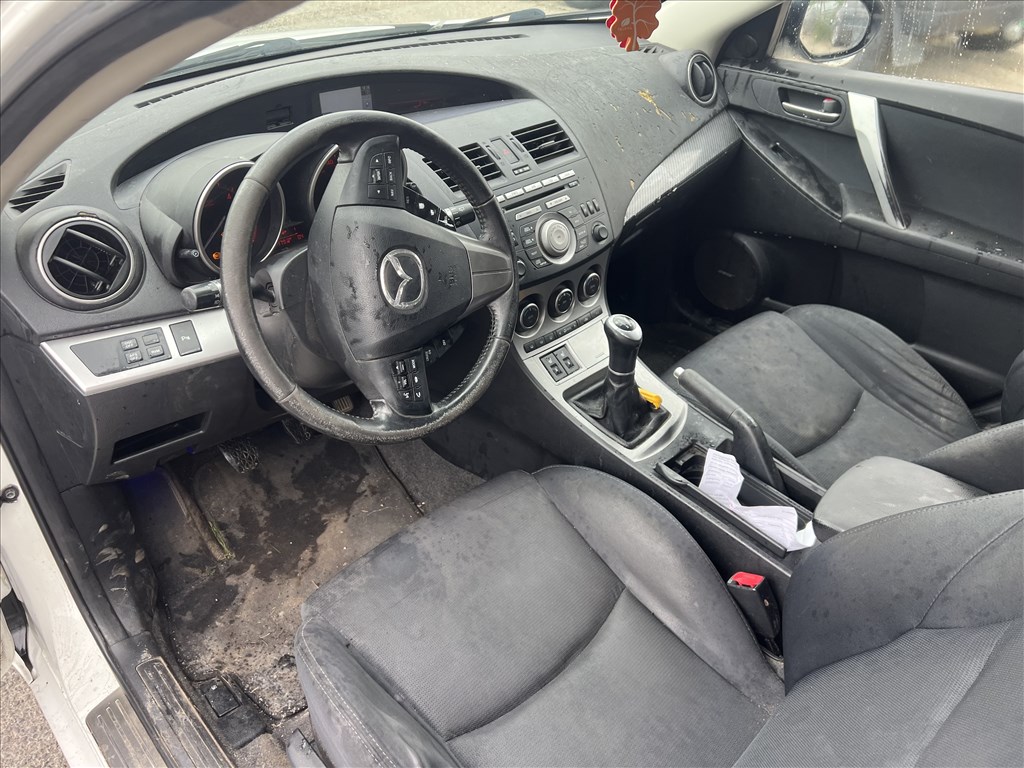 Mazda 3 (BL) 2.2D bontott alkatrészei 3. kép
