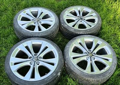 Opel Insignia Gyári 20"-os alufelni szett eladó! 245/35 nyári gumi gumival! 5x120
