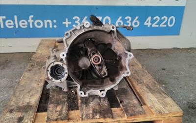 Volkswagen LVC bontott váltó
