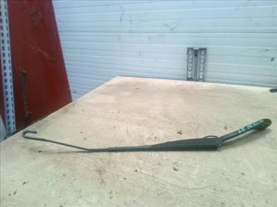 RENAULT MEGANE 02-05 Ablaktörlő kar jobb első