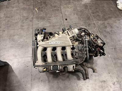 Fiat Marea 1.6 benzin 16 szelepes motorblokk 