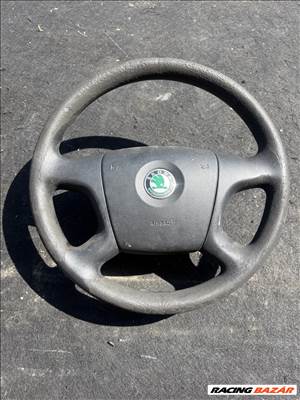 Skoda Fabia II kormány 