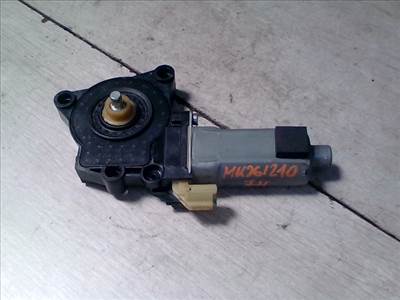 KIA Carens 2006.07.01-2013.05.03 Jobb hátsó ablakemelő motor