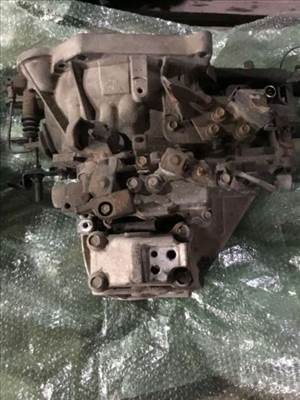 Kia Ceed ED Hyundai i30 FD váltó mechanikus 4300023072-BON