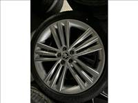 SKODA SCALA - Gyári alufelni 18x7 18" 7J