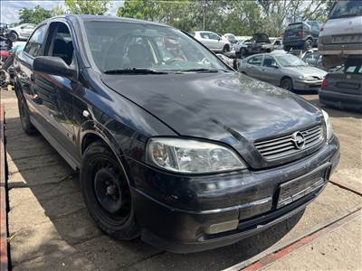Opel Astra G 1.6i bontott alkatrészei
