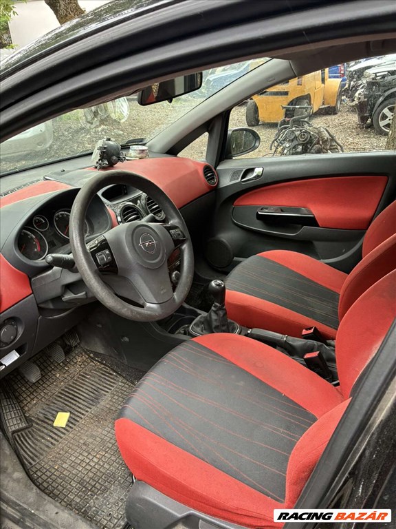 Opel Corsa D bontott alkatrészei 2. kép