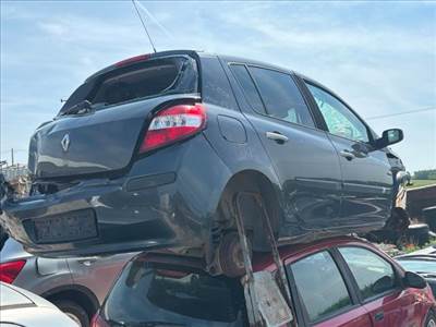 Renault Clio III 1.2 16V Jobb hátsó Rugó *166520*